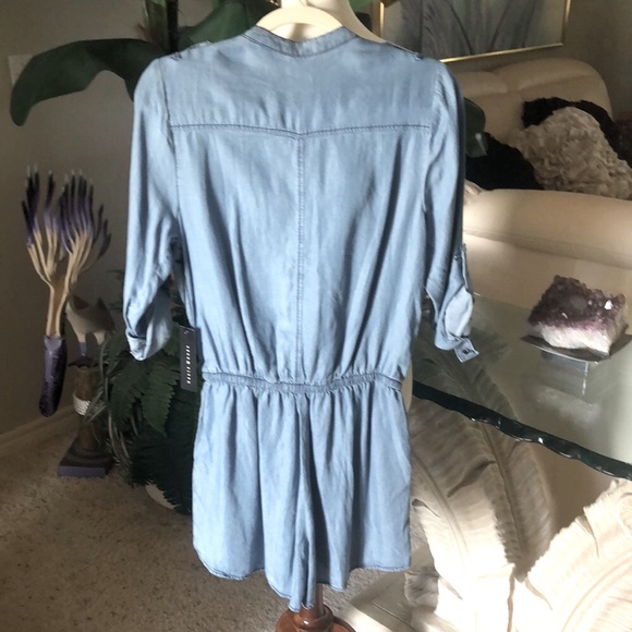 NWT SZ M ROMPER WITH POCKETS ELASTIC AND TIE WAIST SO SOFT CHAMBRAY - Picture 7 of 9